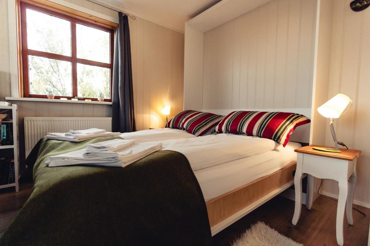 Bjoerkin - Cozy Cabin With Excellent View Akureyri Exterior foto