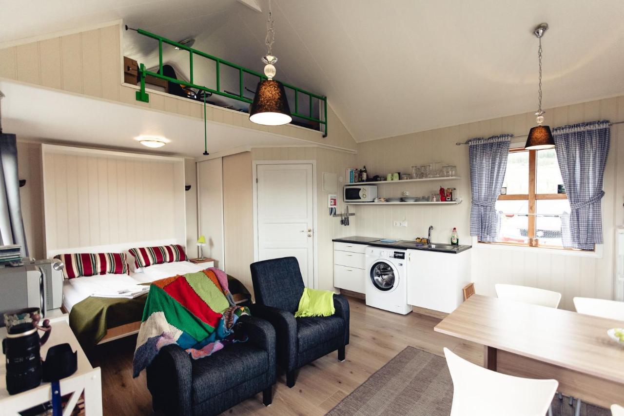 Bjoerkin - Cozy Cabin With Excellent View Akureyri Exterior foto