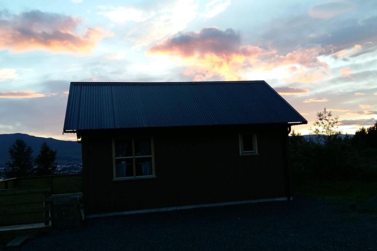 Bjoerkin - Cozy Cabin With Excellent View Akureyri Exterior foto