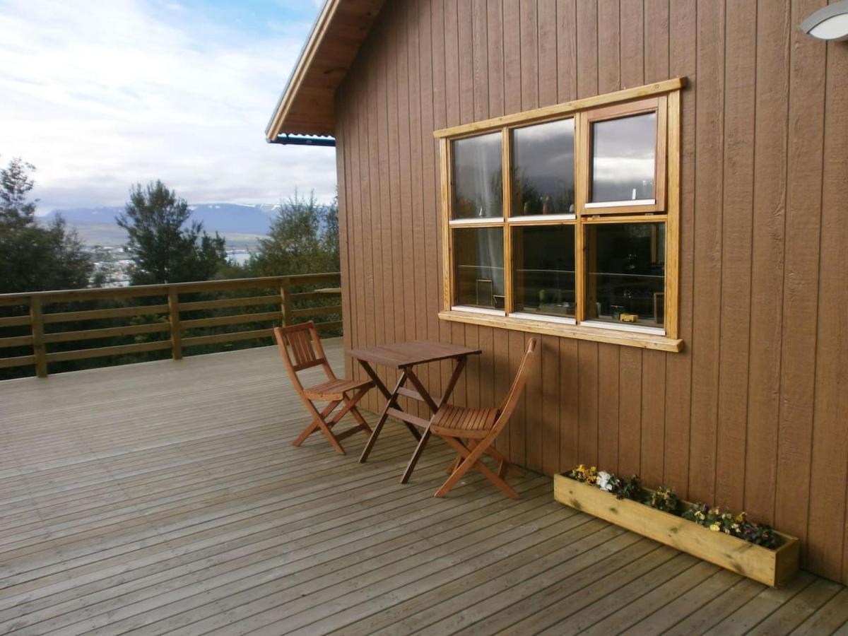 Bjoerkin - Cozy Cabin With Excellent View Akureyri Exterior foto
