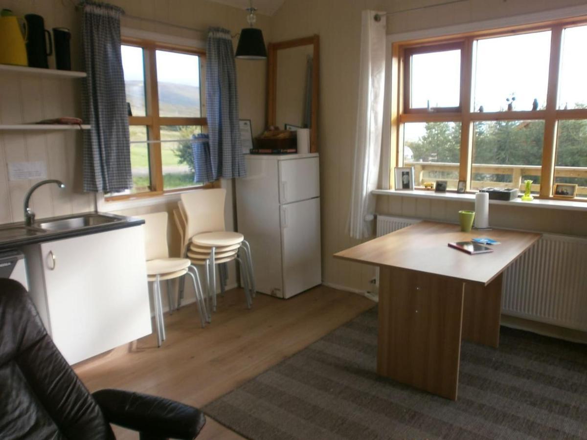 Bjoerkin - Cozy Cabin With Excellent View Akureyri Exterior foto