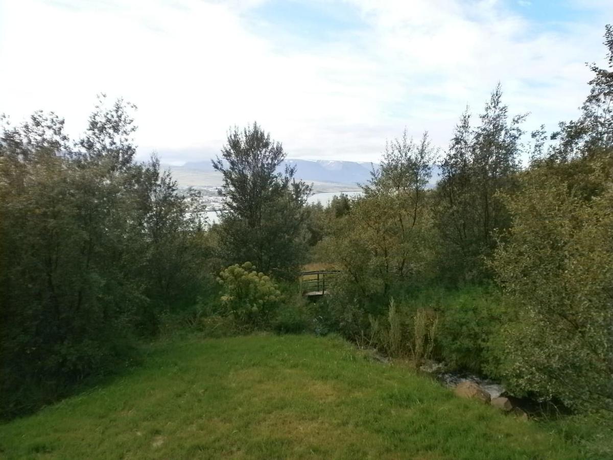 Bjoerkin - Cozy Cabin With Excellent View Akureyri Exterior foto